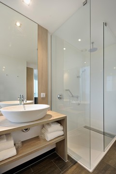 Bad Superior King Zimmer - Hotel Tiel